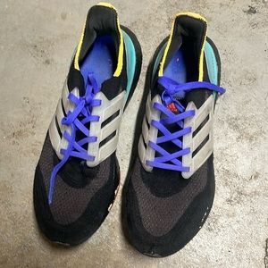 ULTRABOOST 21 RUNNING SHOES